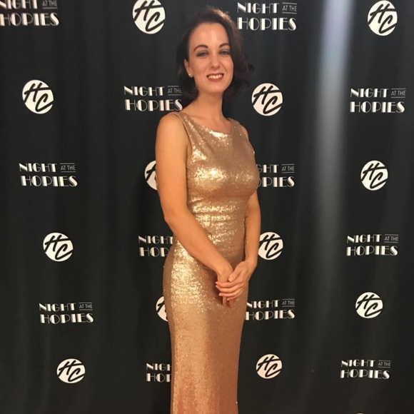 Stunning rose gold sequin gown - Picture 5 of 5